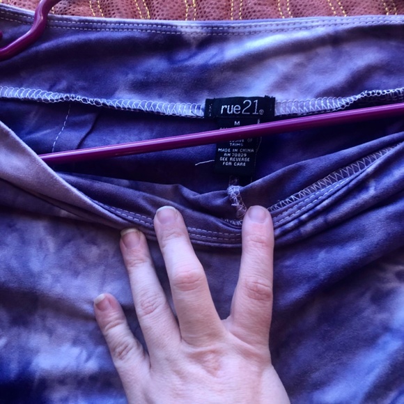 Ruffle bottom Purple Tye Dye stretchy shorts by RUE 21 size Medium - Picture 4 of 7